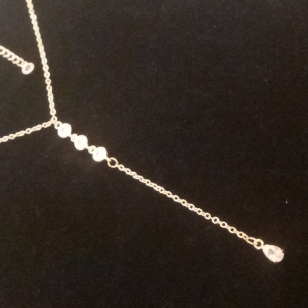 Lariat necklace three round crystals & one tear drop dangling crystal